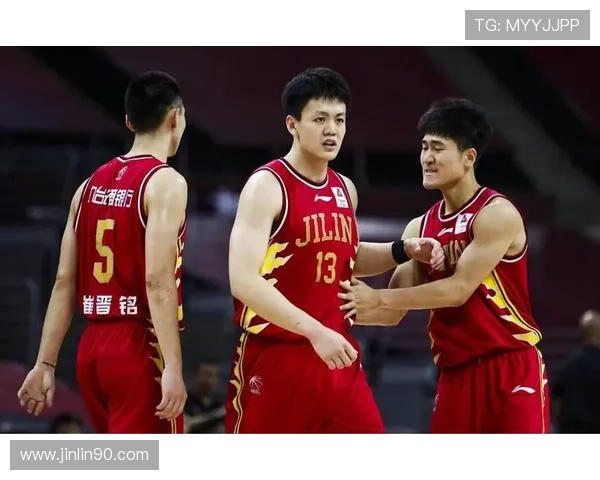 伤病重创CBA豪门球队夺冠梦豪华阵容黯然失色令人惋惜 伤病重创CBA豪门球队夺冠梦豪华阵容黯然失色令人惋惜